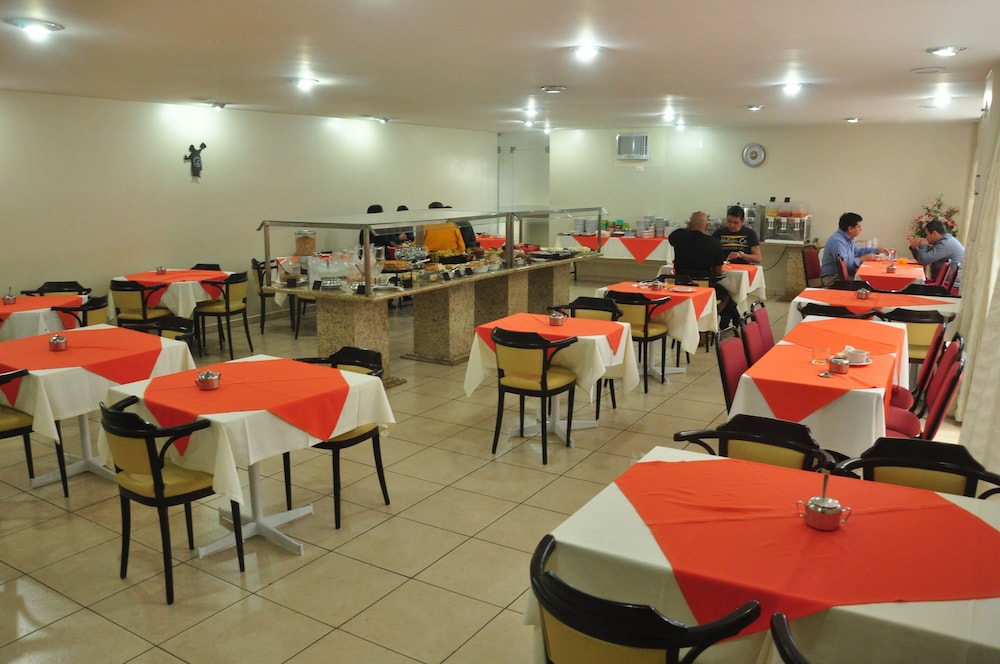 restaurant-cafeteria