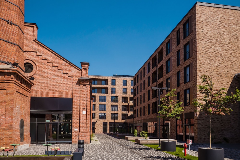 Exclusive Apartments 43/50