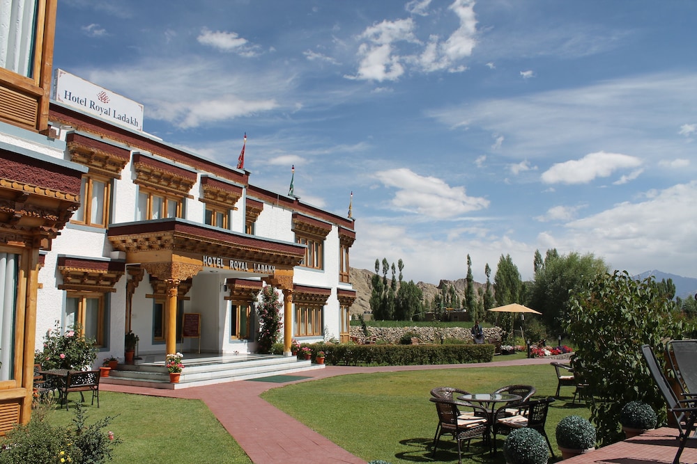 Hotel Royal Ladakh 49/50