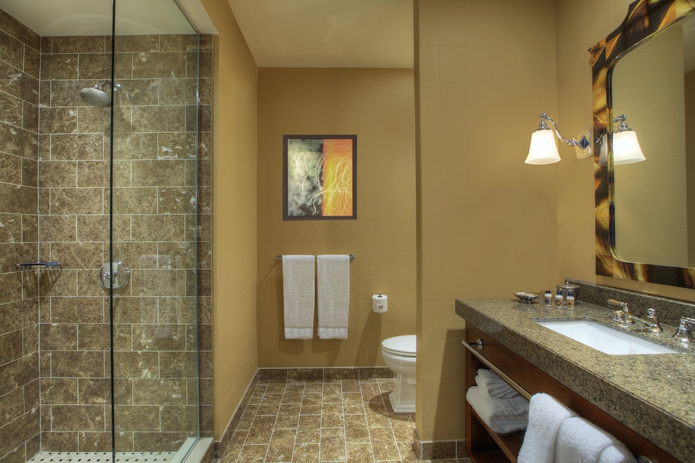 Kimpton Hotel Monaco Baltimore Inner Harbor 21/82