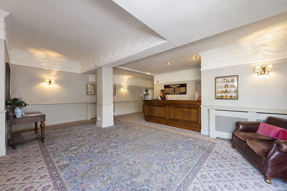 Statham Lodge Hotel 6/50