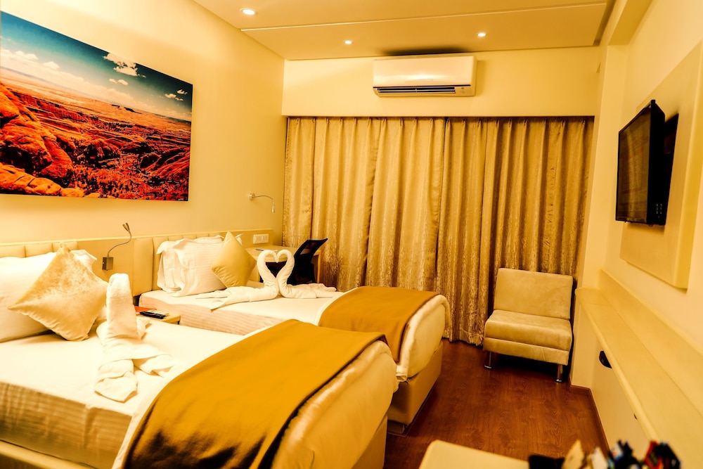 Kyriad Hotel Nashik by OTHPL 19/49