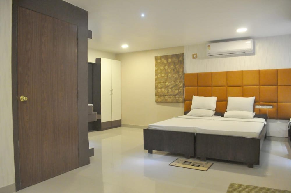 Hotel Eastern Plaza 15/52
