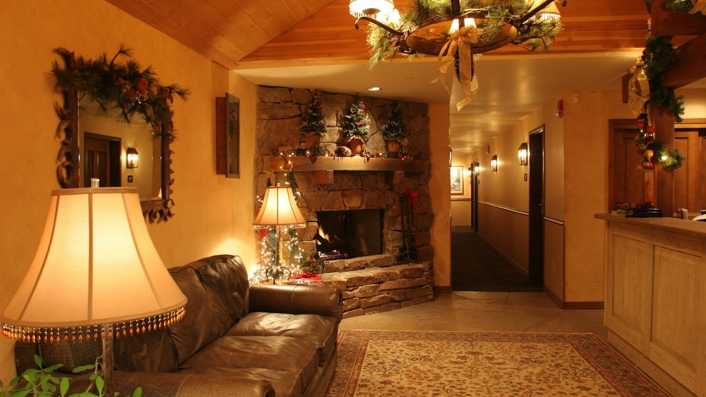 Alpine Village Suites 30/50