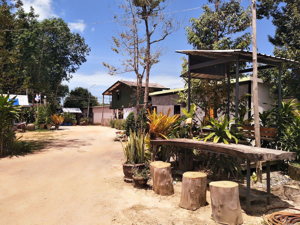Baan Suan Siri Resort 28/29