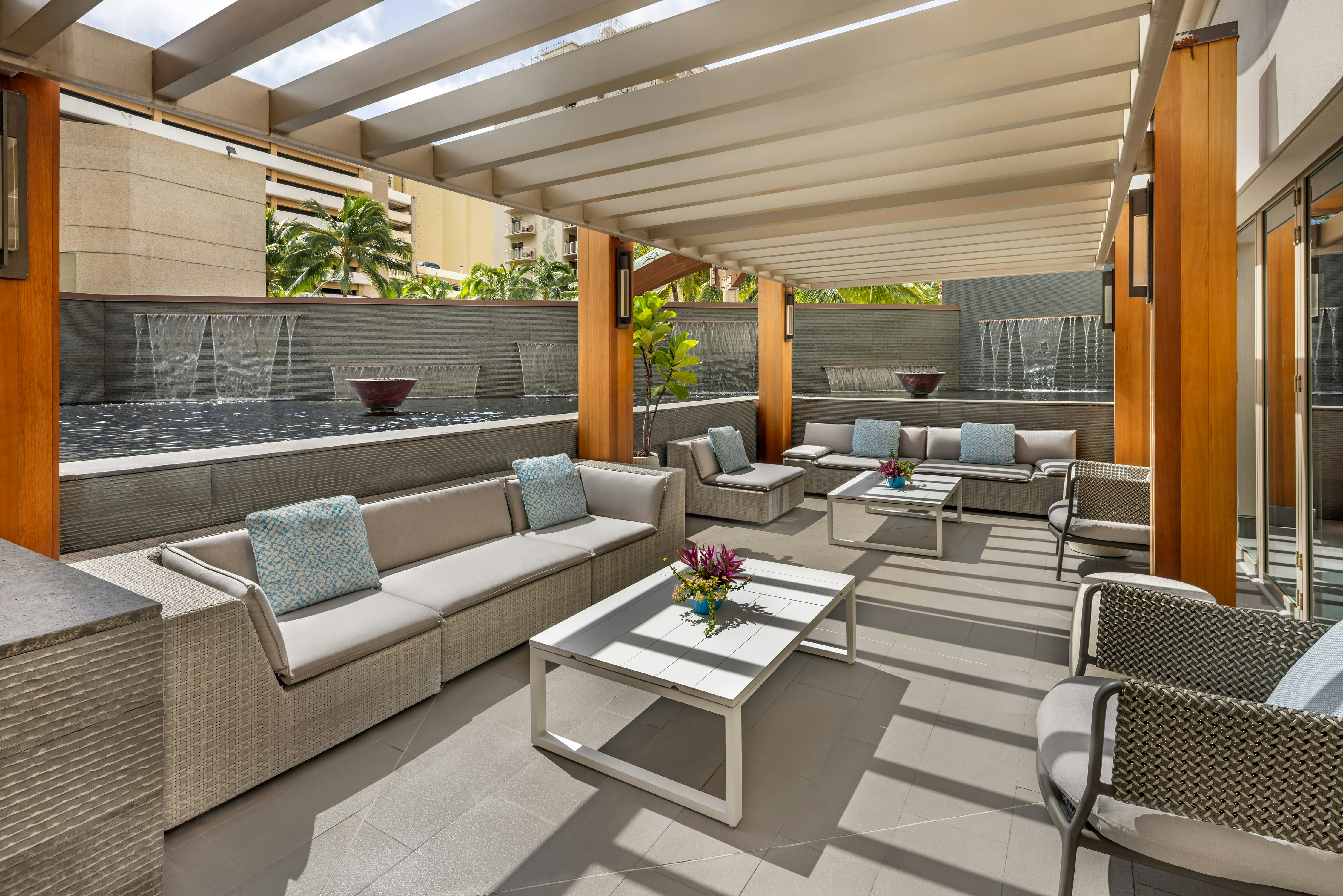 Hokulani Waikiki By Hilton Grand Vacations 43/68