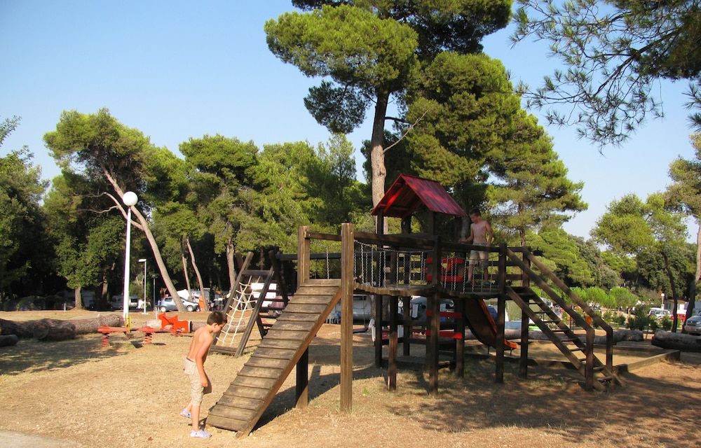 Arena Stoja Camping Homes 30/50