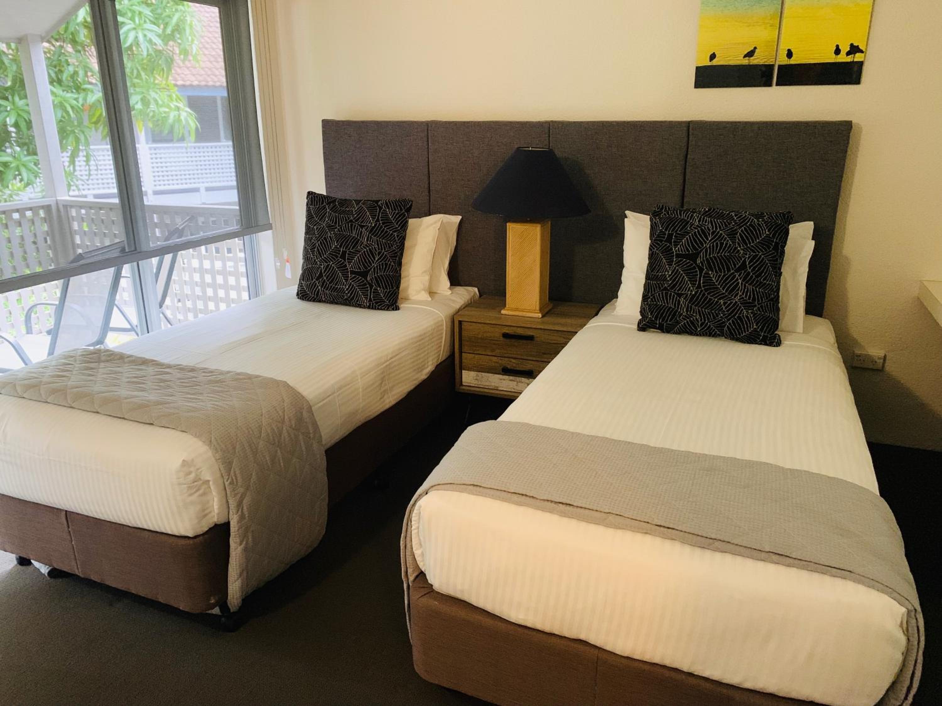 Reef, Suite
