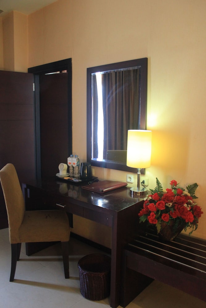 Gran Central Hotel Manado 36/45