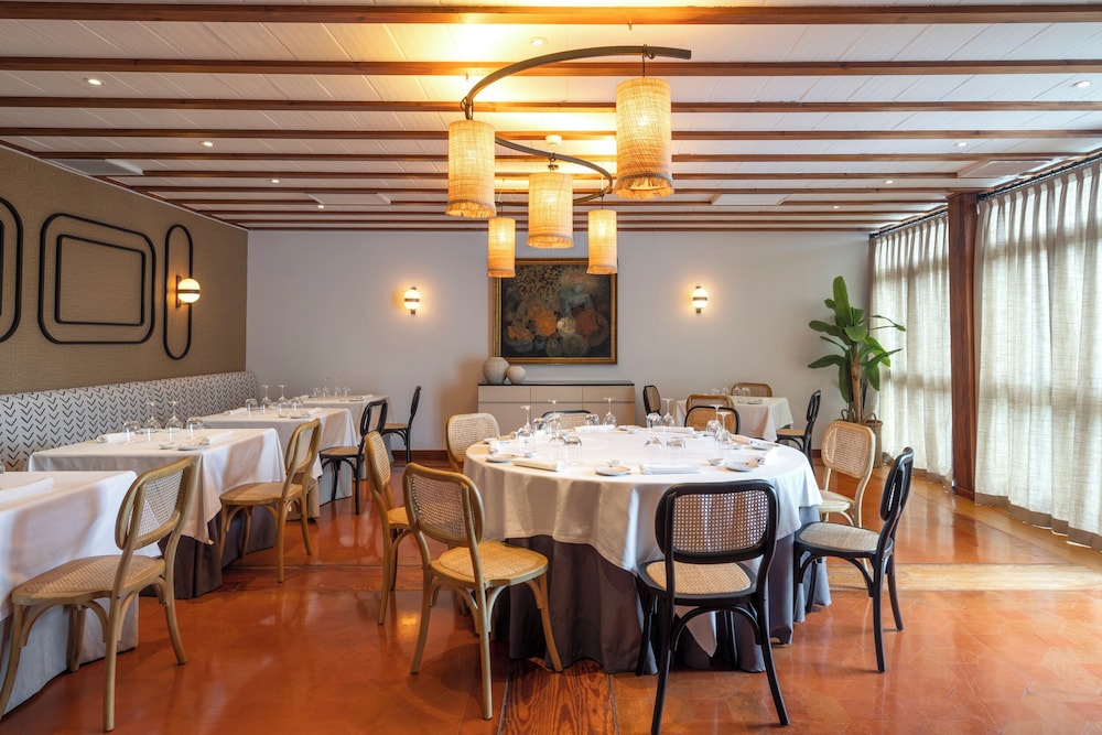 Parador De Mazagon 35/50