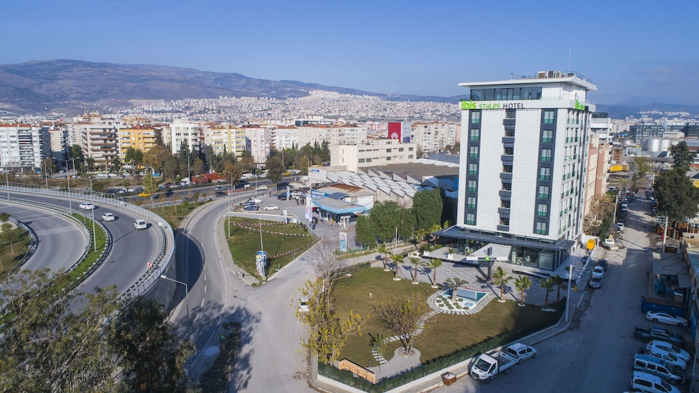 Ibis Styles Izmir Bornova 34/37