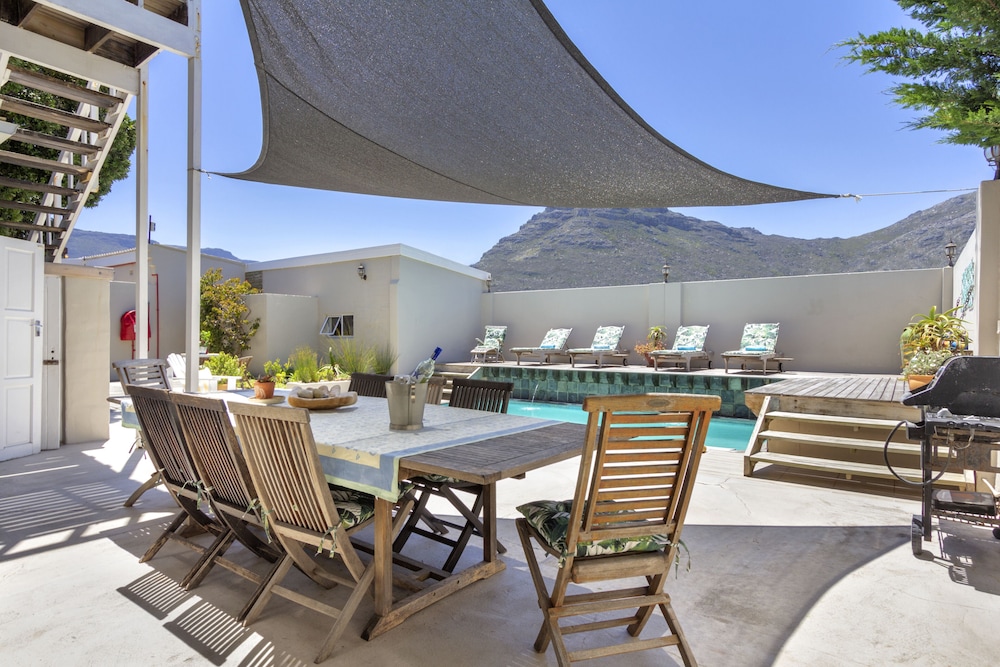 Beach House Hout Bay 34/42