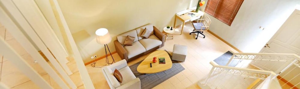 Pesona Alam Resort & Spa 50/50