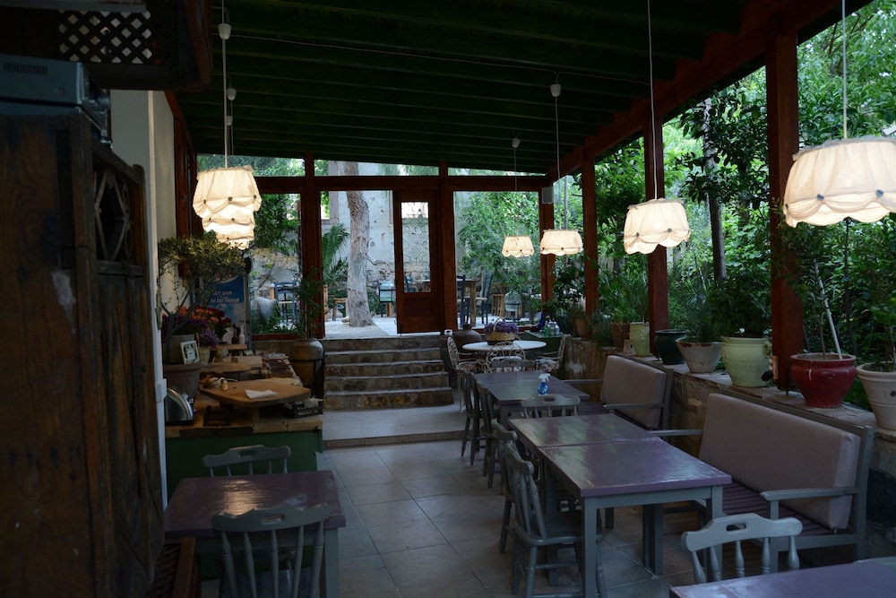 Cunda Zehra Teyzenin Evi 65/74