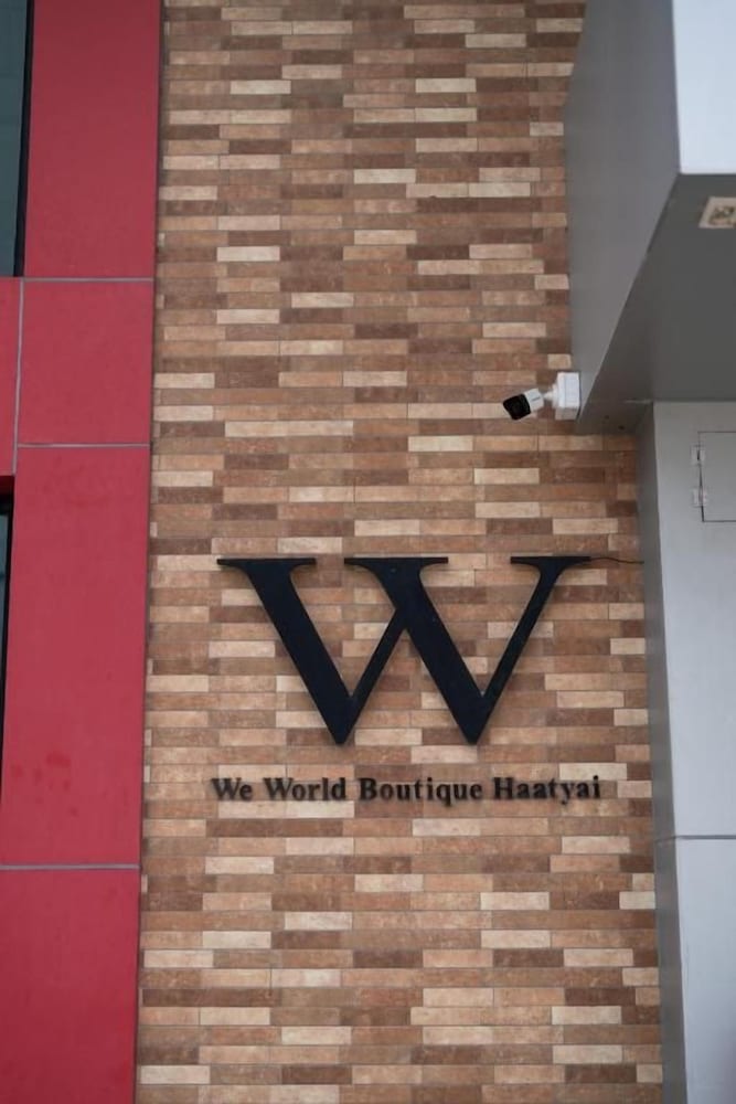 We World Boutique Hatyai 10/56
