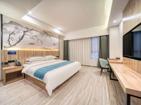 Smart, Double Bed