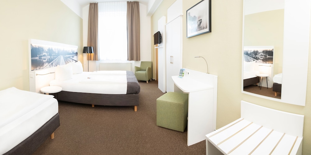 Hotel Am Schlosspark 20/71