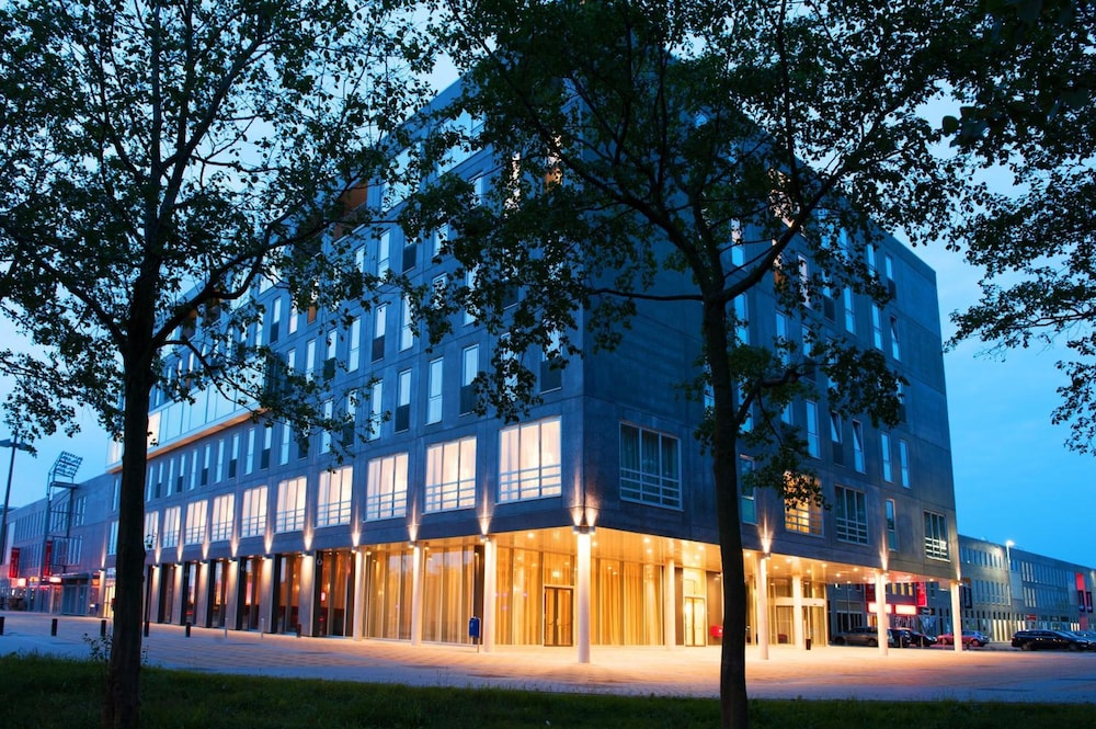 LUMEN HOTEL ZWOLLE 1/38