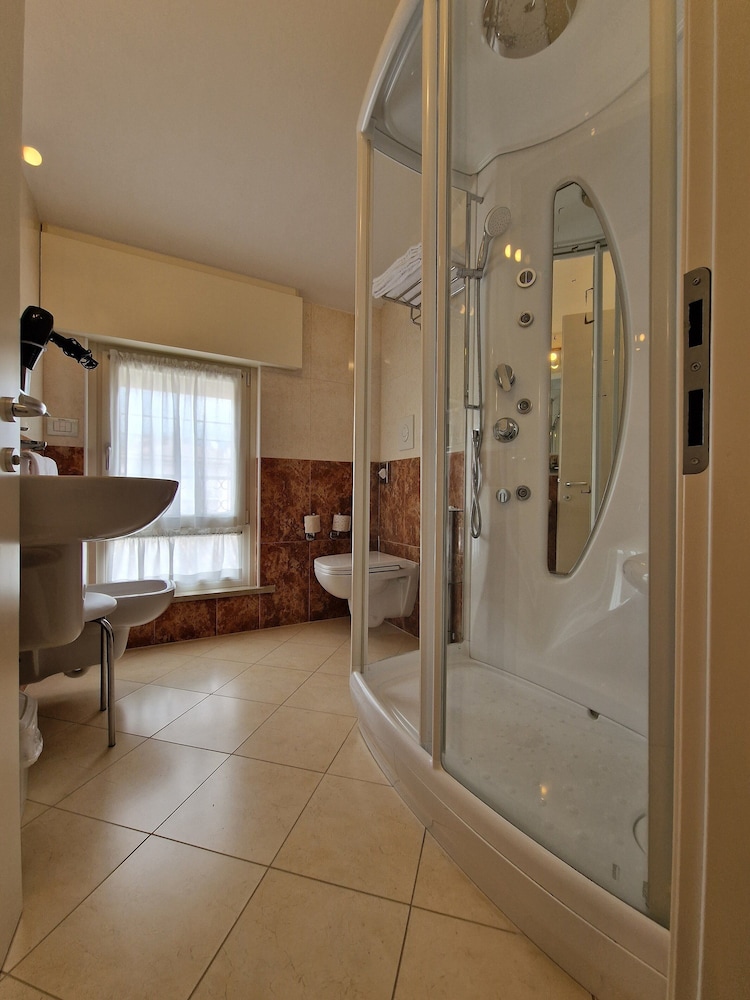 Hotel Villa Anthea 55/58