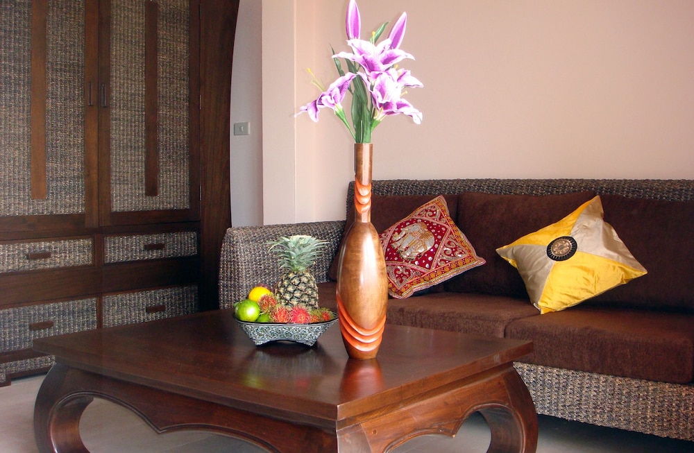 Chor Chang Villa Resort 32/50