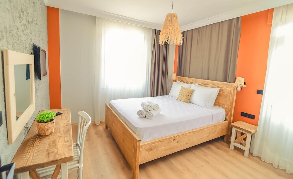 Gerence Otel 30/50