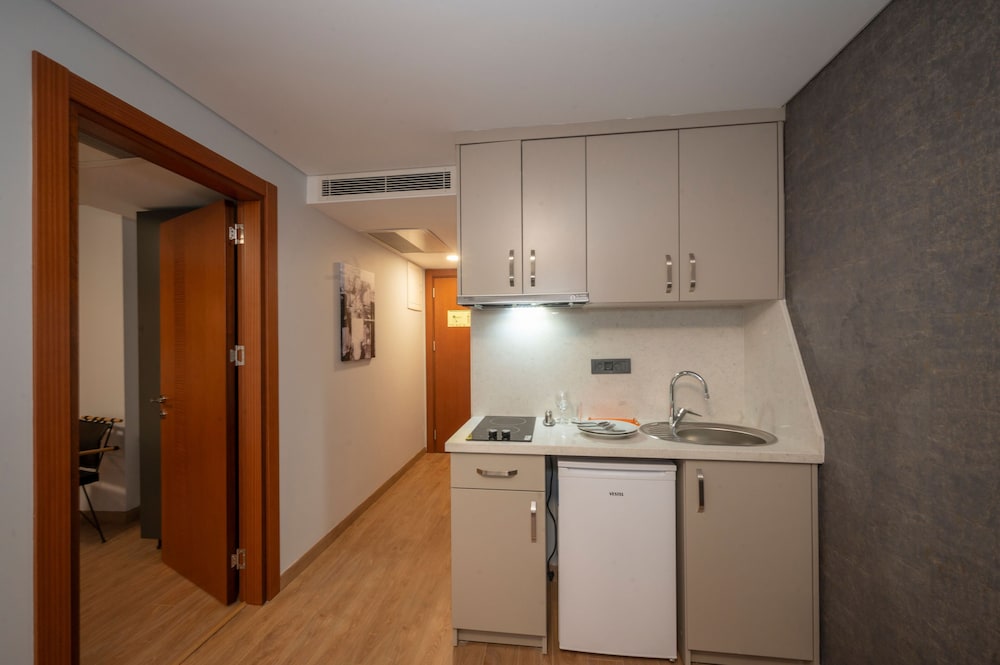 Ka Suites & Hotel 8/58