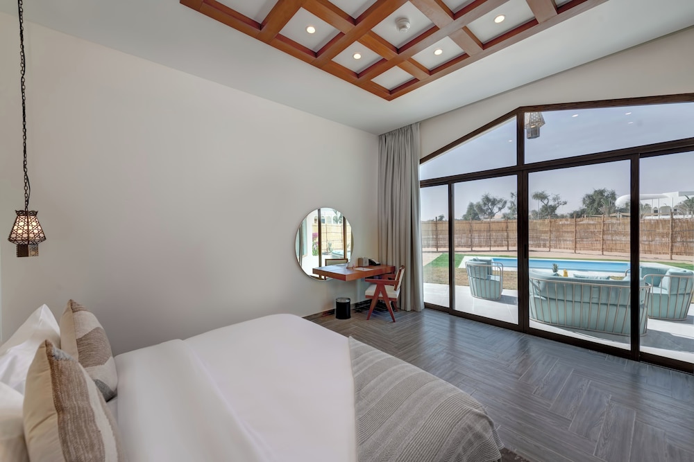 Western Hotel Liwa 9/50