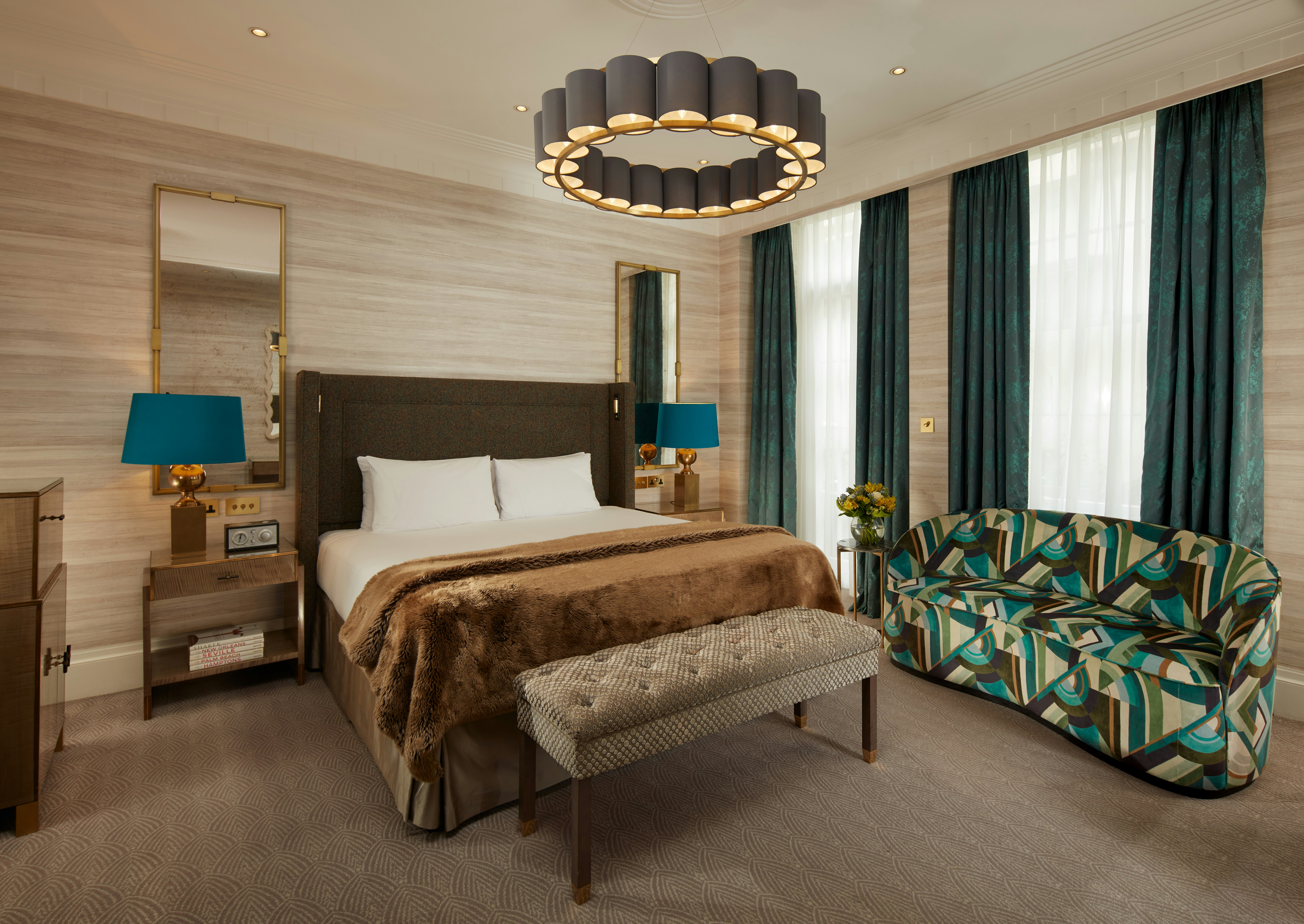 Flemings Hotel Mayfair 18/80
