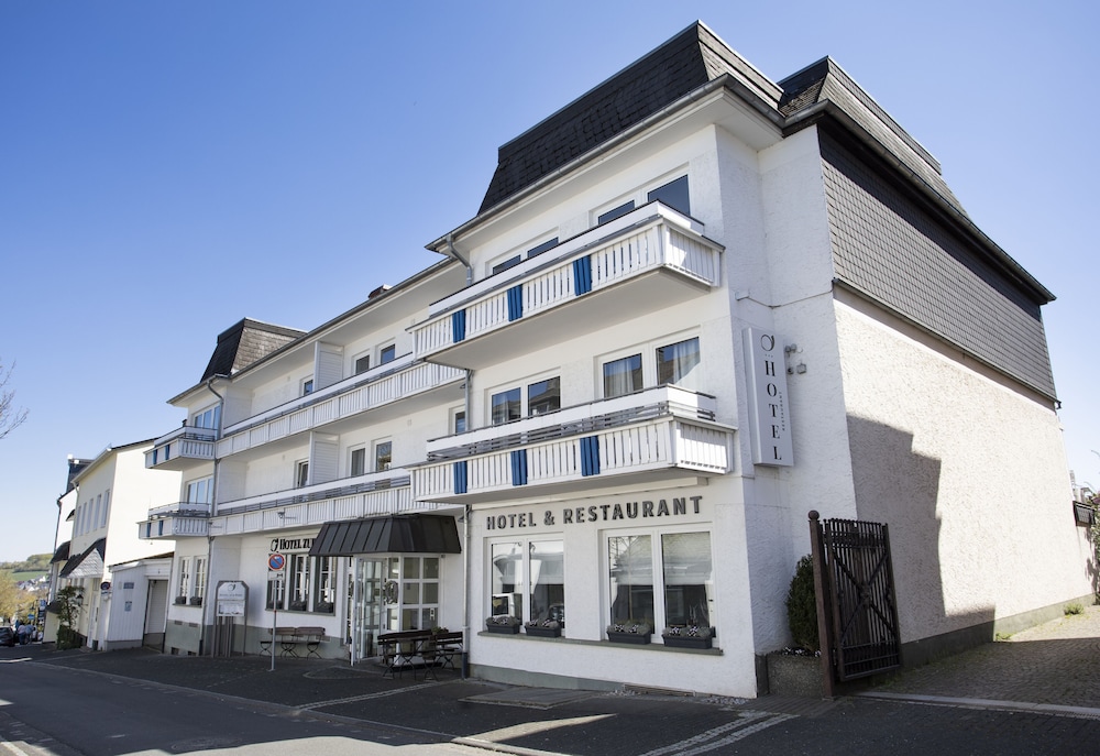 Hotel Alte Post 23/28
