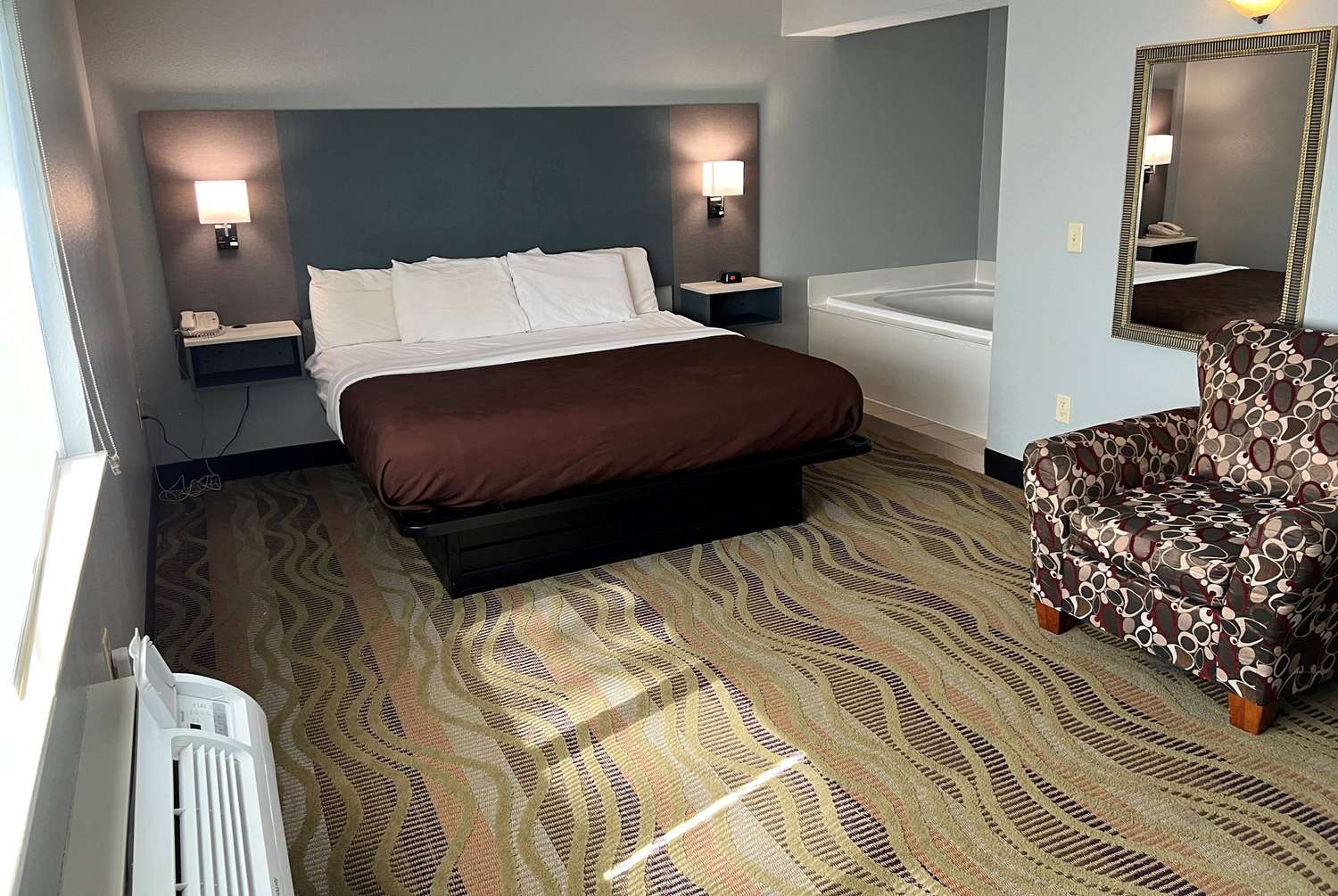 AmericInn by Wyndham Republic 11/31