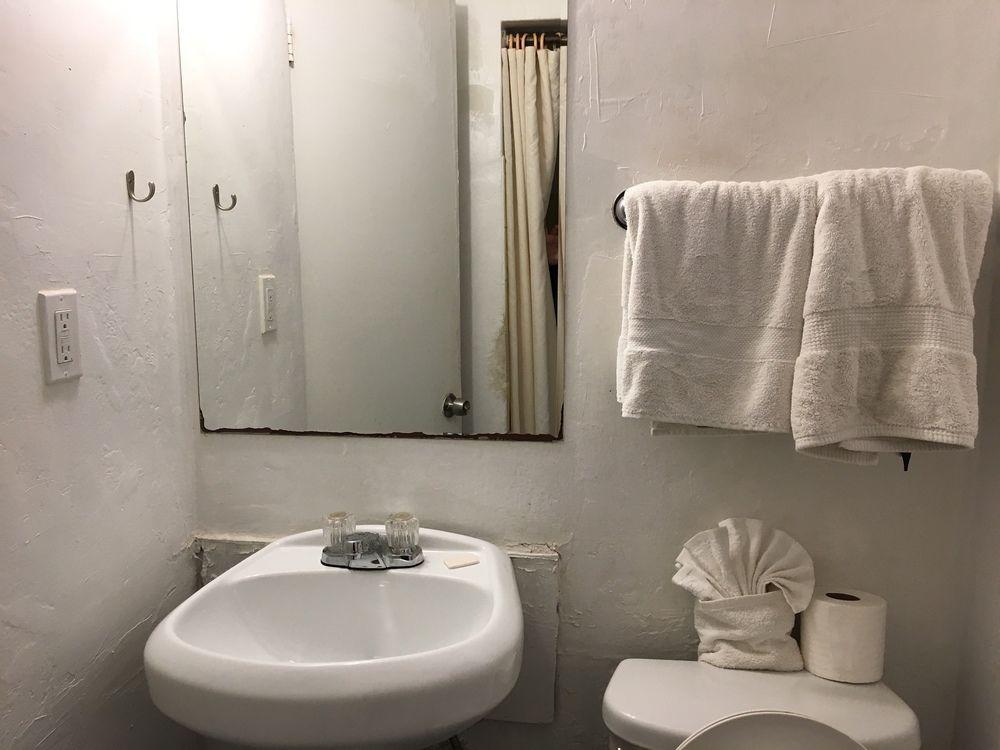 Motel San Diego 36/38