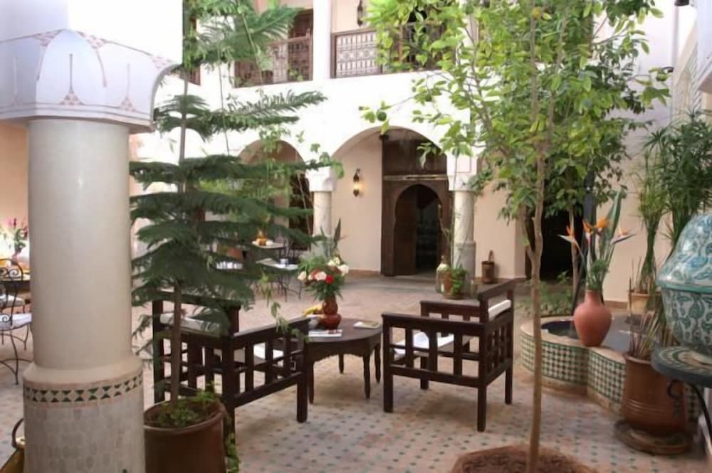 RIAD CANNELLE 48/56