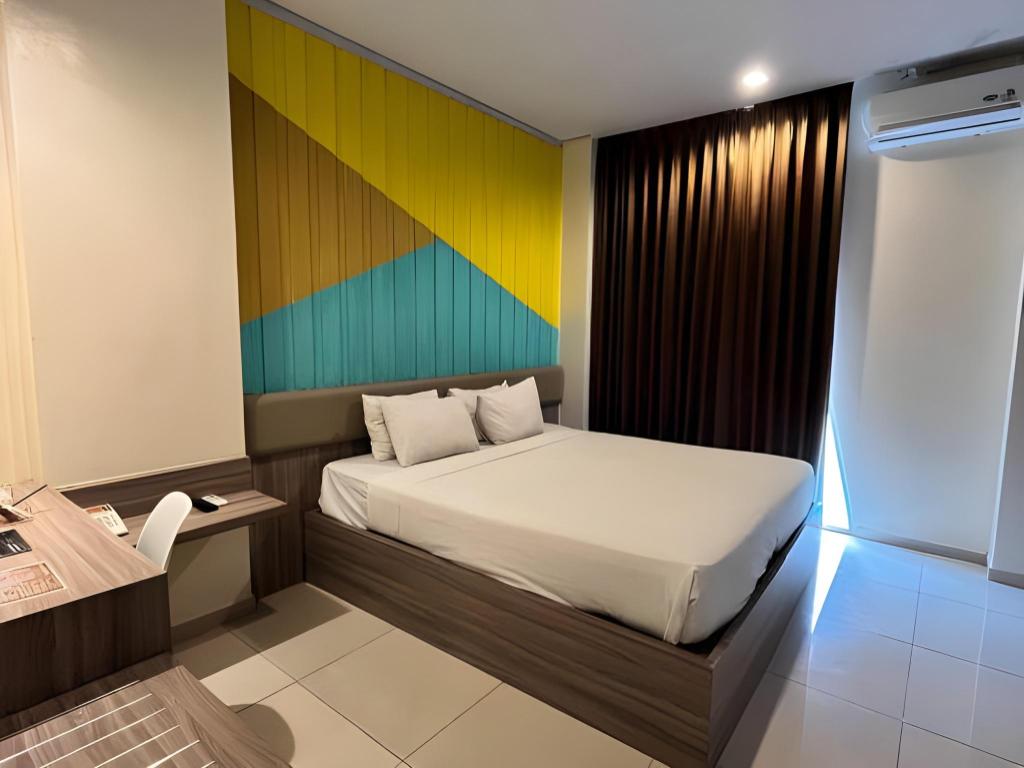 Puri Perdana Hotel & Convention Hall 8/57