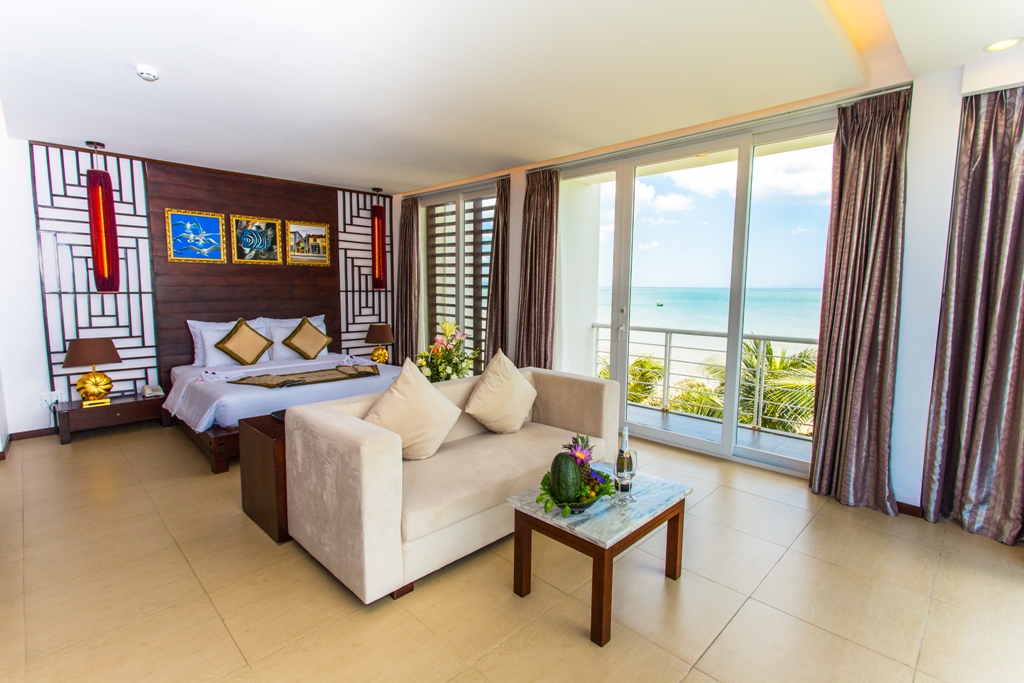 Suite, Beach Front
