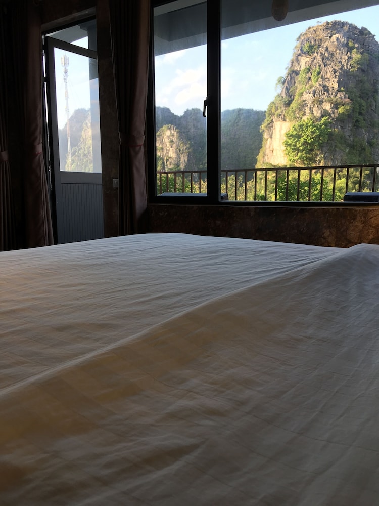 Limestone Boutique Hotel 20/76