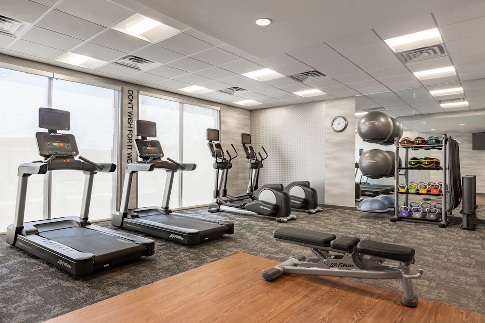 Fairfield Inn & Suites By Marriott Rockaway 13/28