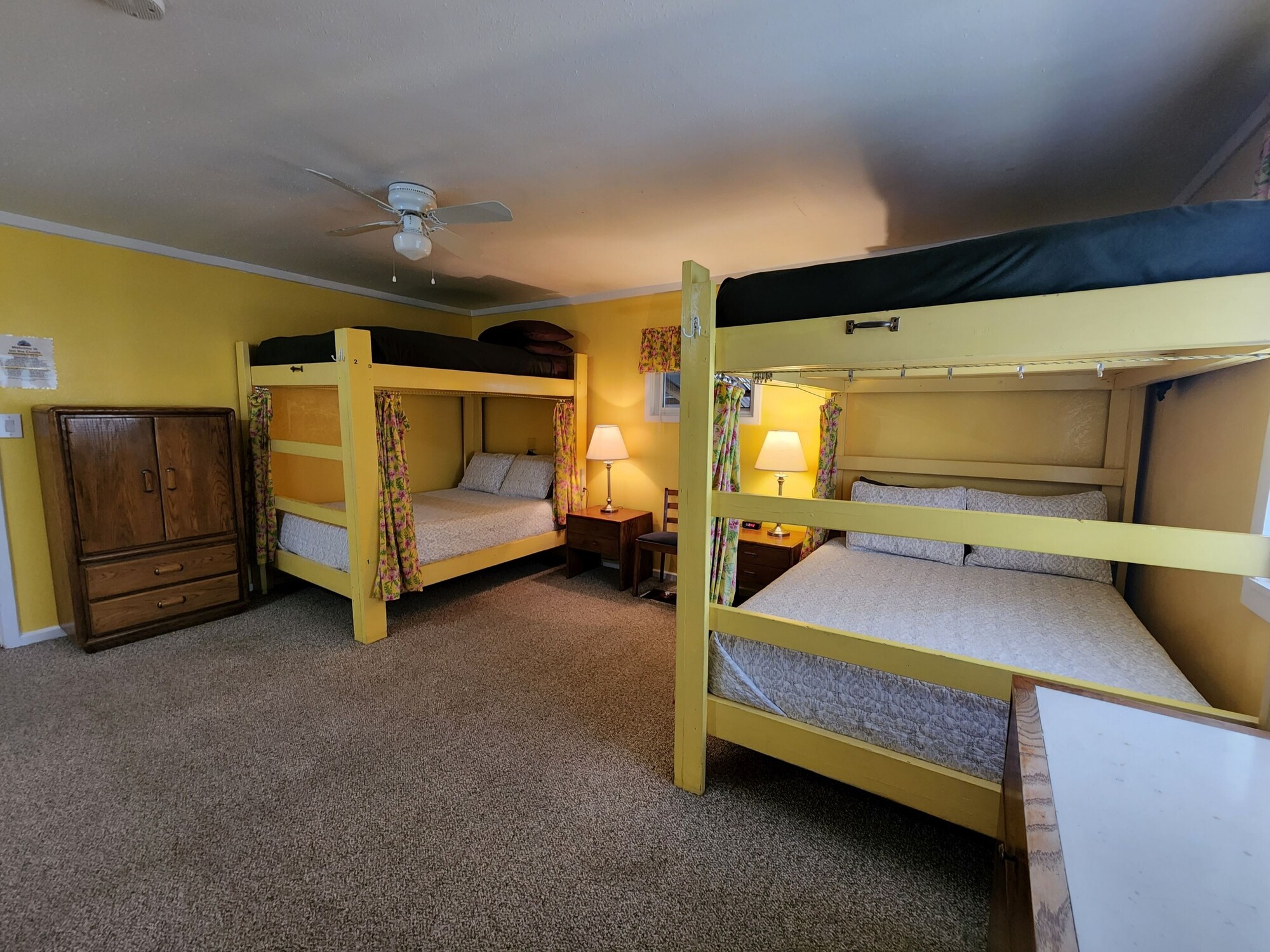 Family, 4 Double Beds, Private Bathroom