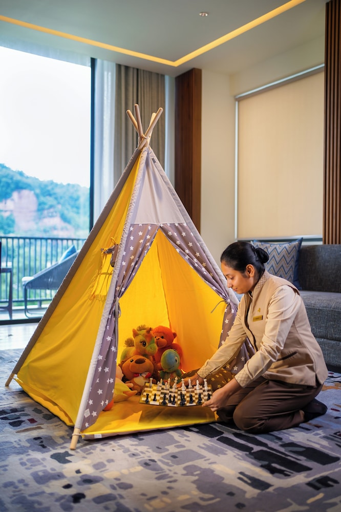Jim Corbett Marriott Resort & Spa 12/23