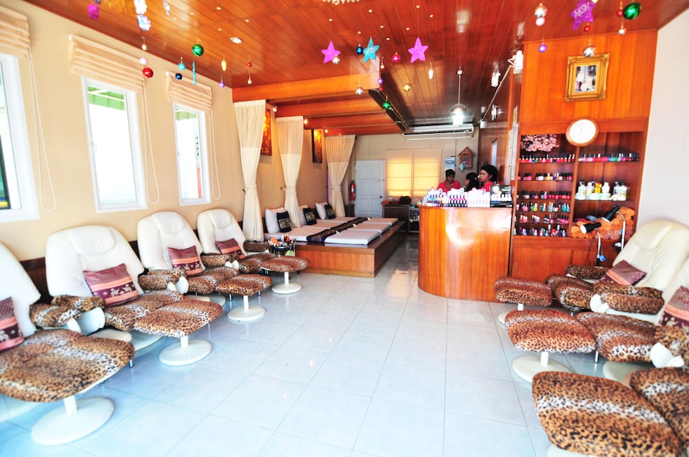 Phi Phi Anita Resort 56/76
