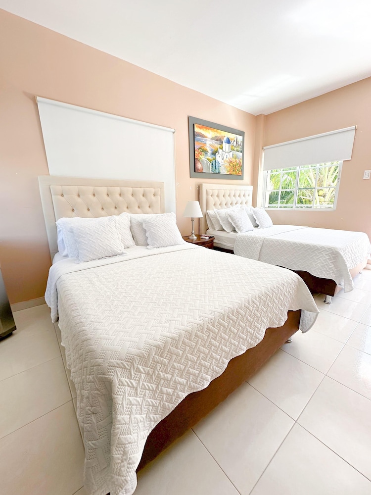 Standard, 2 Queen Beds