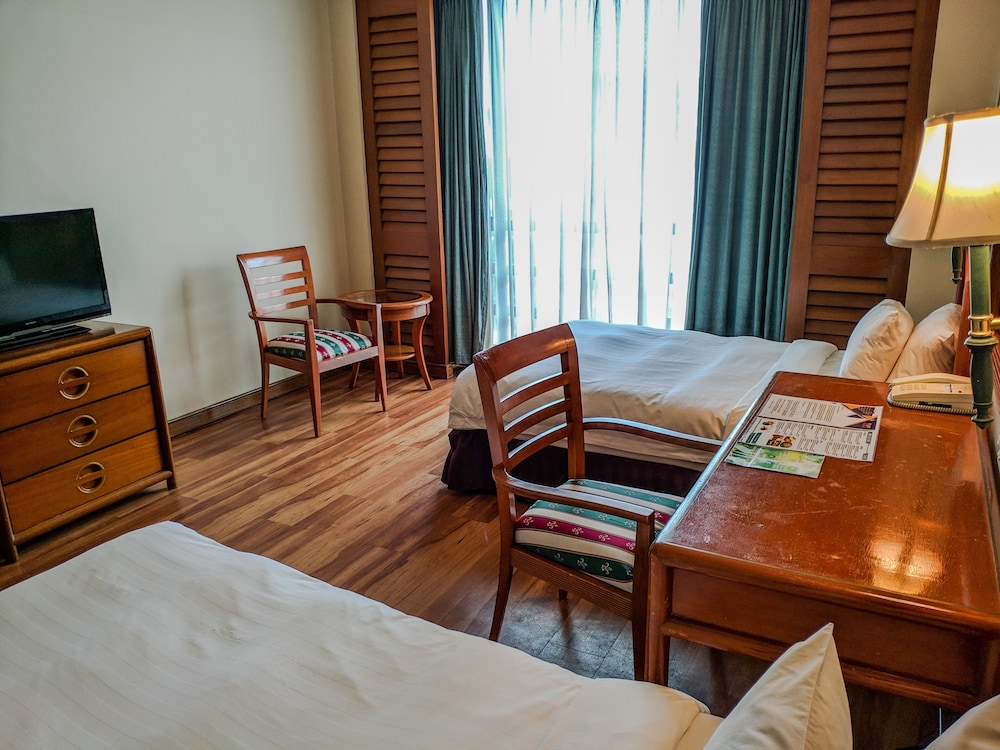 Sabah Oriental Hotel 42/69
