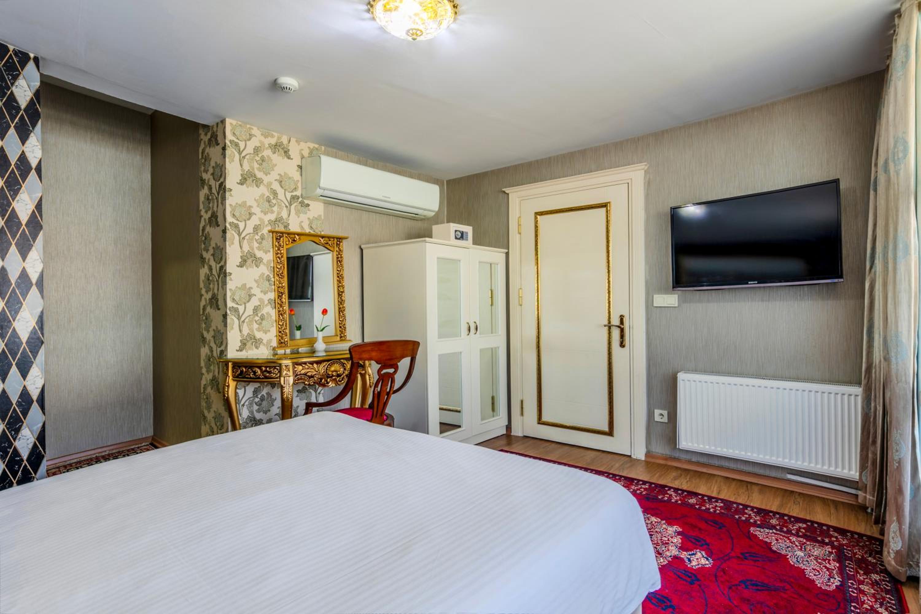 LEMIS SUITE 16/50