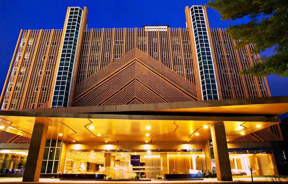 The Srivaree Airport Hotel in BANG PHLI