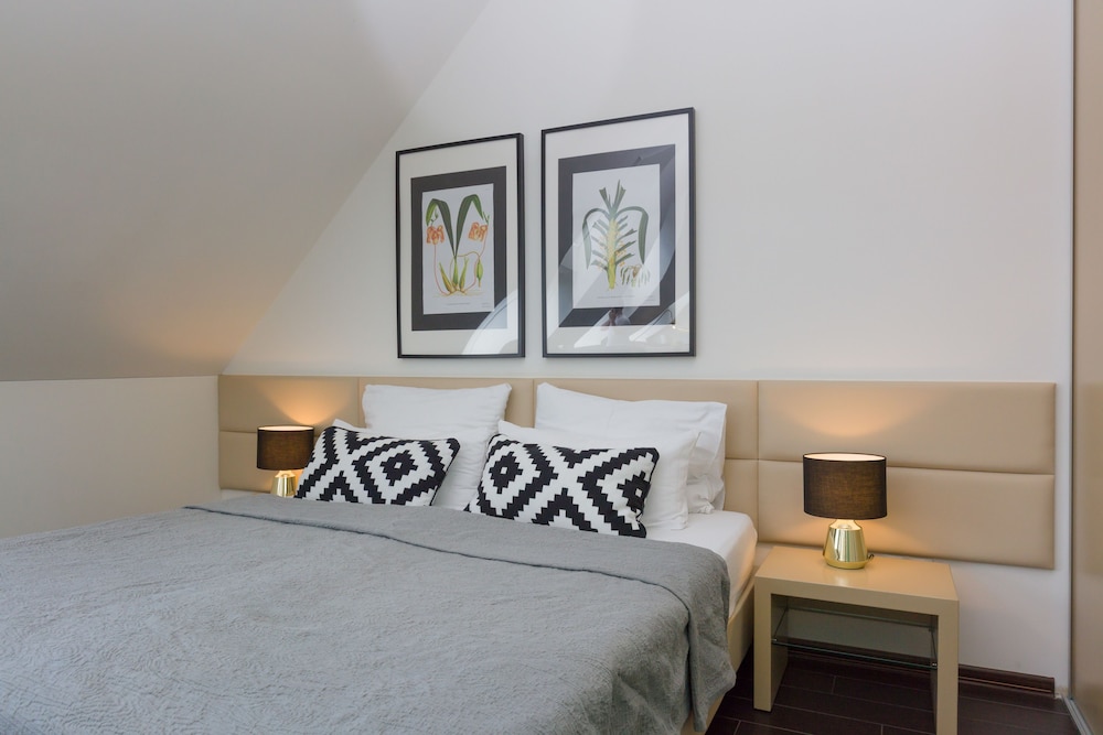 Deluxe, Penthouse, Studio, 1 Double and 1 Single Bed