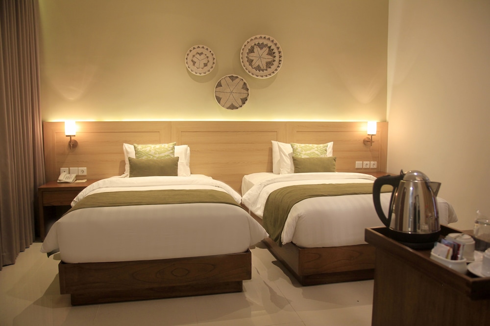 The Cakra Hotel 13/42