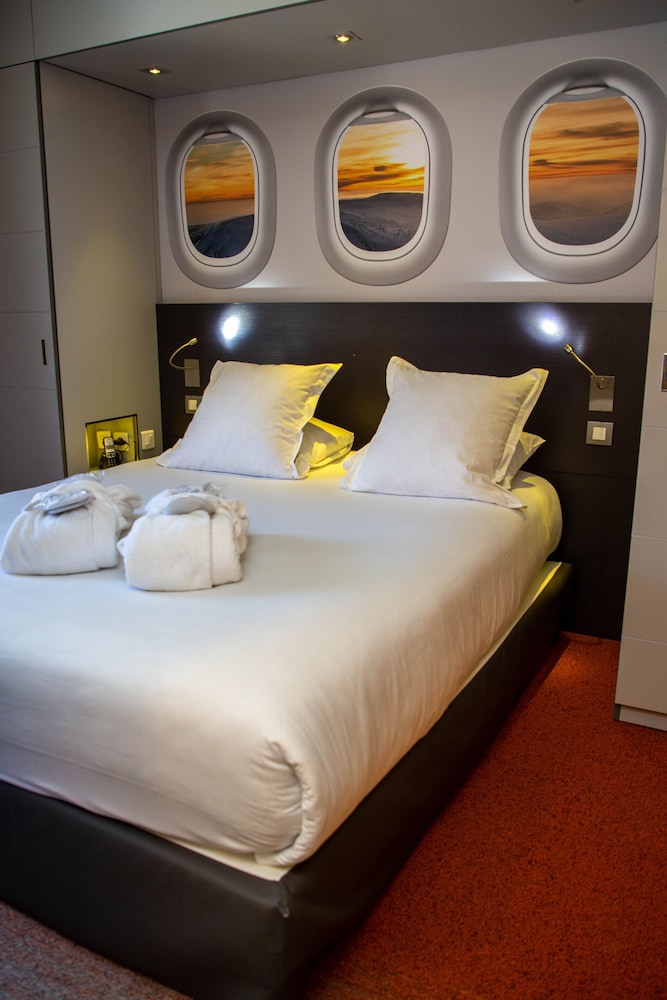 APPART HOTEL CLEMENT ADER 13/68