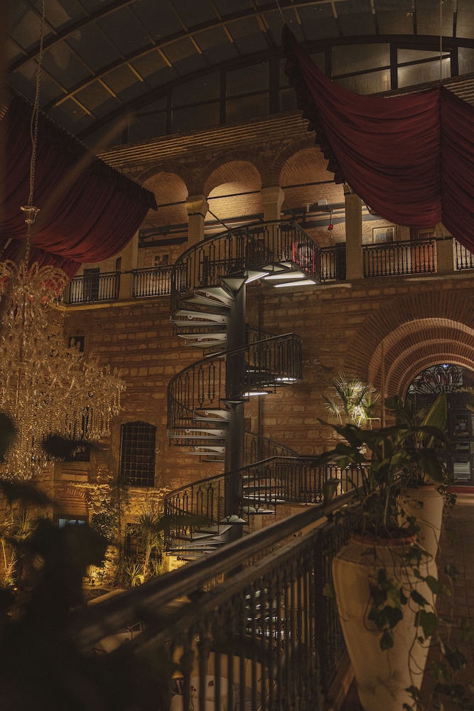 Han 1772 Hotel 38/48