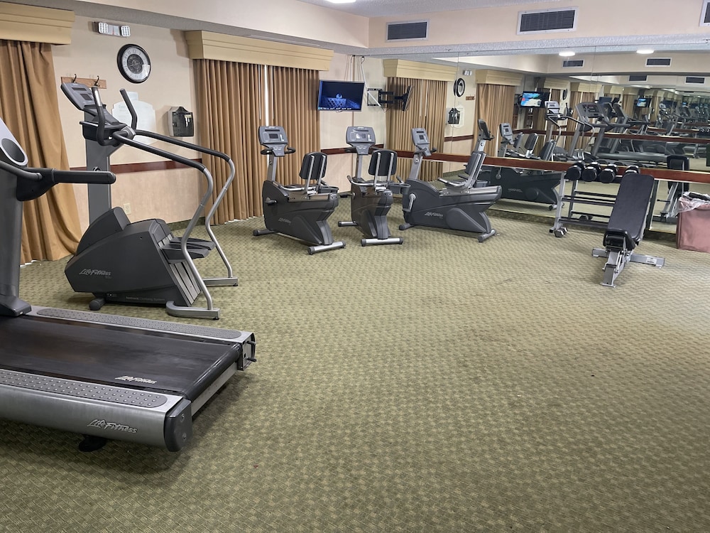 Baymont By Wyndham Columbia Northwest 25/42