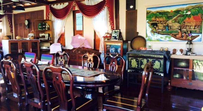 Bantham Hill Homestay 36/45