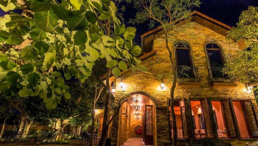 Chateau De Bear Hotel 23/28